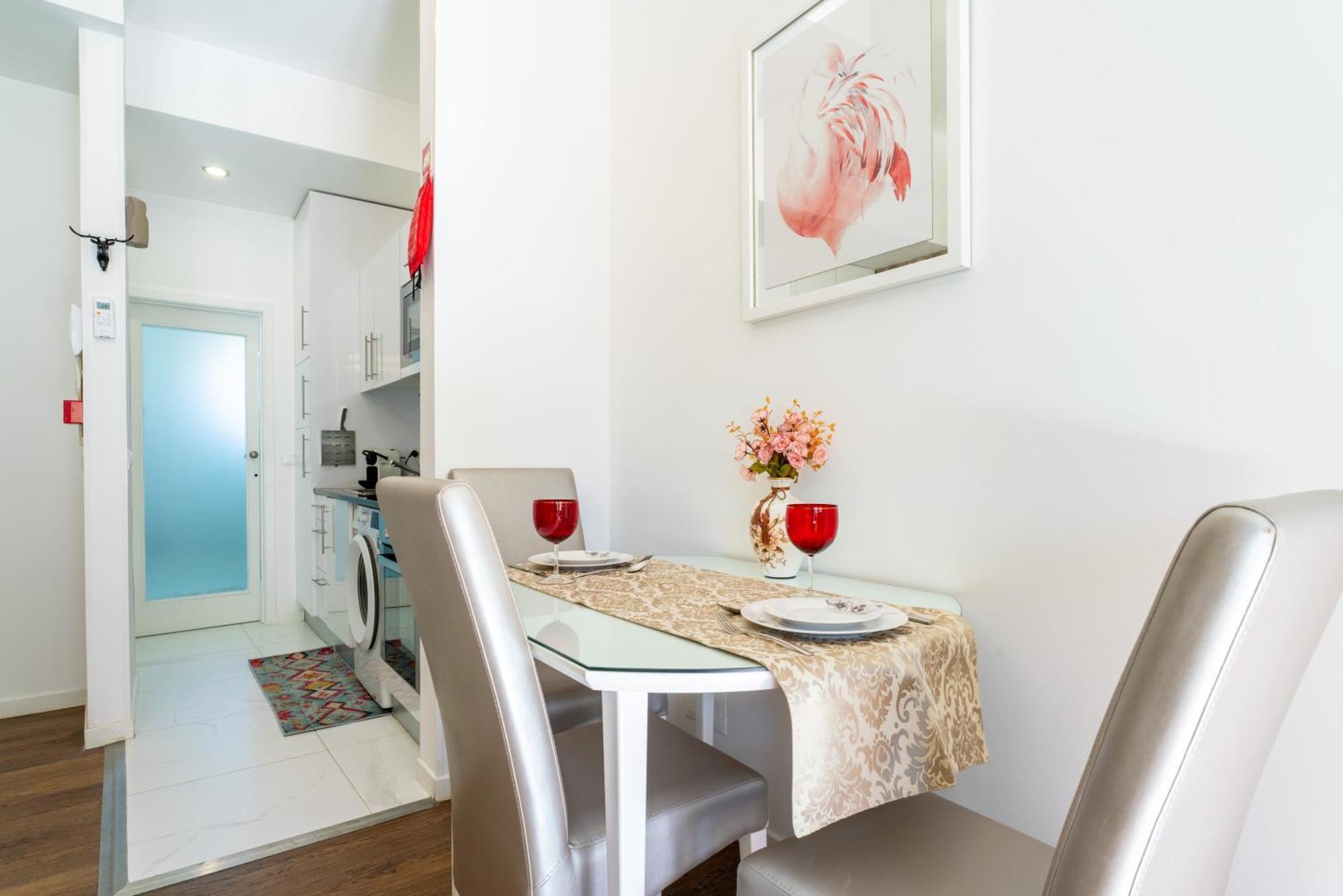 Central Cozy Stay 2 Ac Near Metro Porto Exterior photo