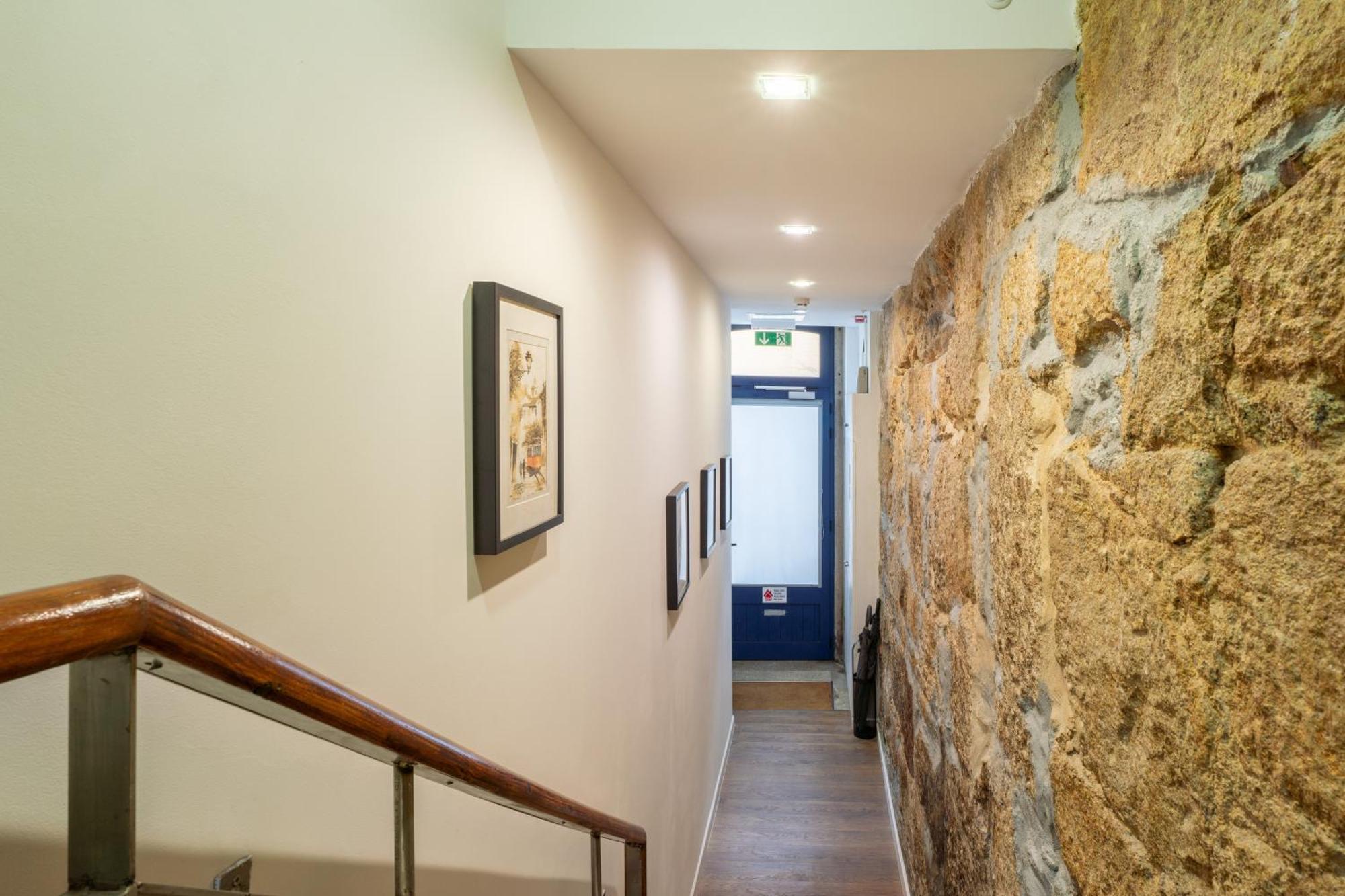 Central Cozy Stay 2 Ac Near Metro Porto Exterior photo